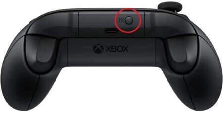 Xboxコントローラー ペアリングボタン
